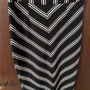 Executive Ponies Black & White Striped Pencil Skirt — Size 14